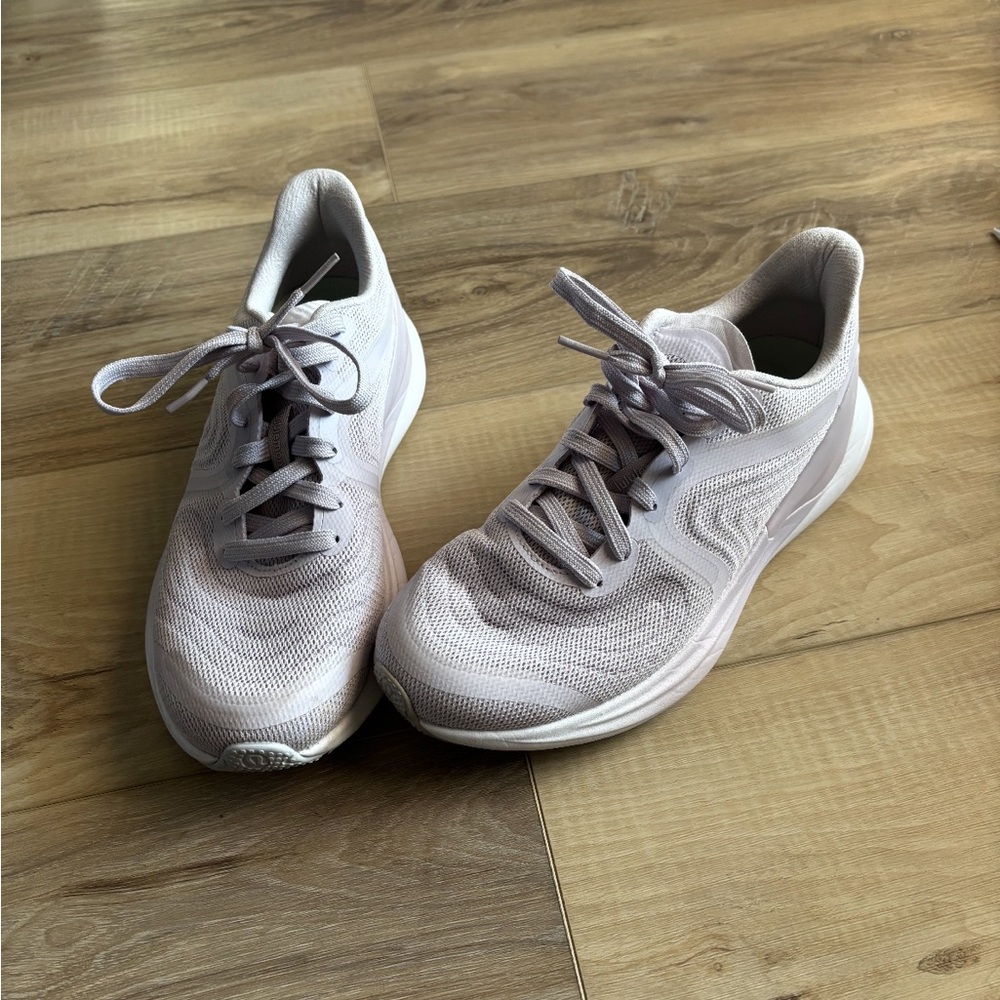lululemon athletica Light purple Athletic Shoes - Picture 3 of 5